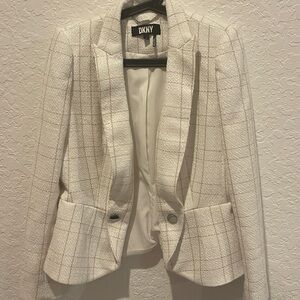DKNY Blazer Size 8 White Beige Pattern Plaid